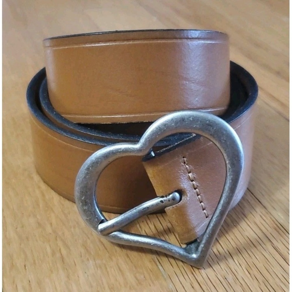 Vintage Leather‎ Belt Size XL 38 with Heart Buckle Caramel Color Genuine Leather
